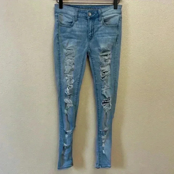 AMERICAN EAGLE Distressed Women’s Jeggings - Picture 1 of 9